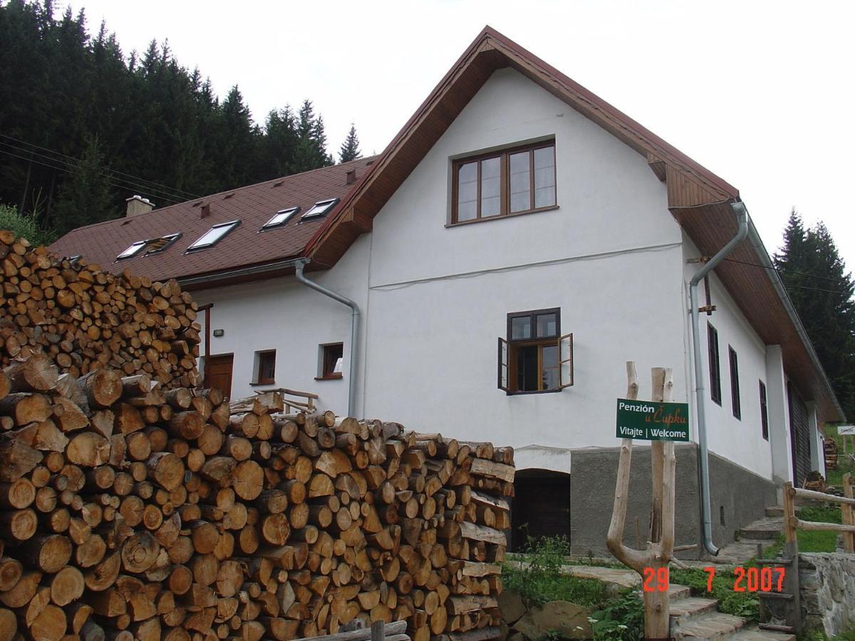 Penzion U Cupku Mlynky Ngoại thất bức ảnh
